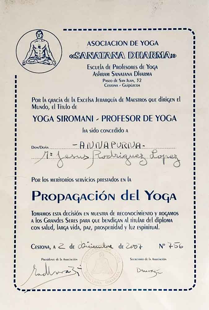 Chus-(en-la-escuela)-8-diploma